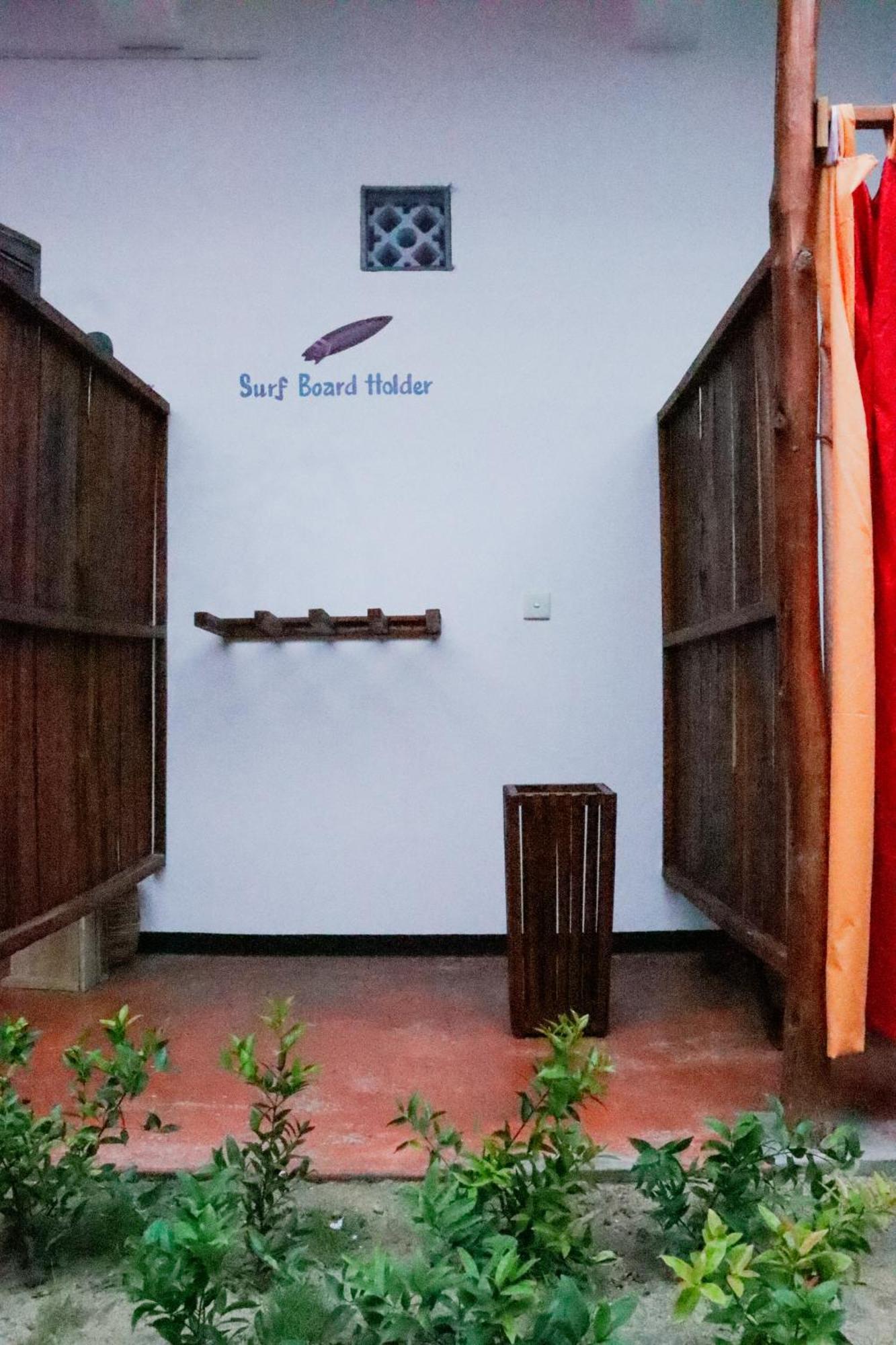 Surfers Park Arugambay Bed & Breakfast Arugam Bay Bagian luar foto