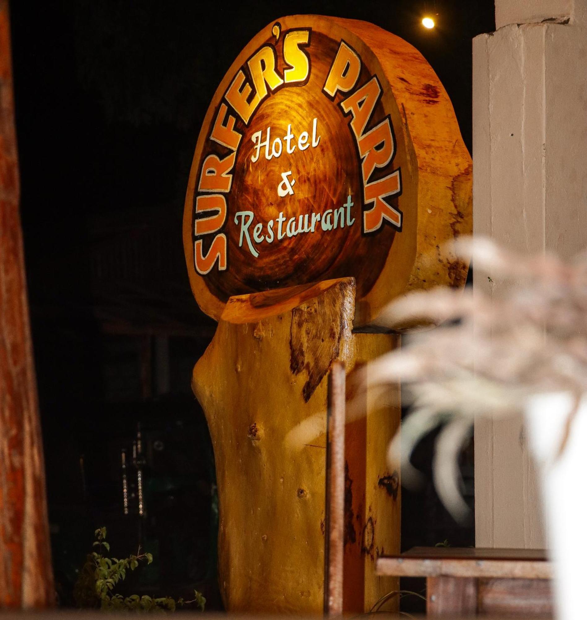 Surfers Park Arugambay Bed & Breakfast Arugam Bay Bagian luar foto