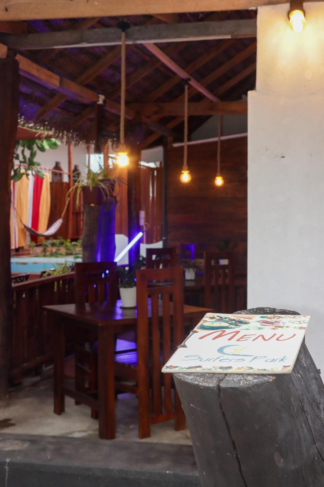 Surfers Park Arugambay Bed & Breakfast Arugam Bay Bagian luar foto