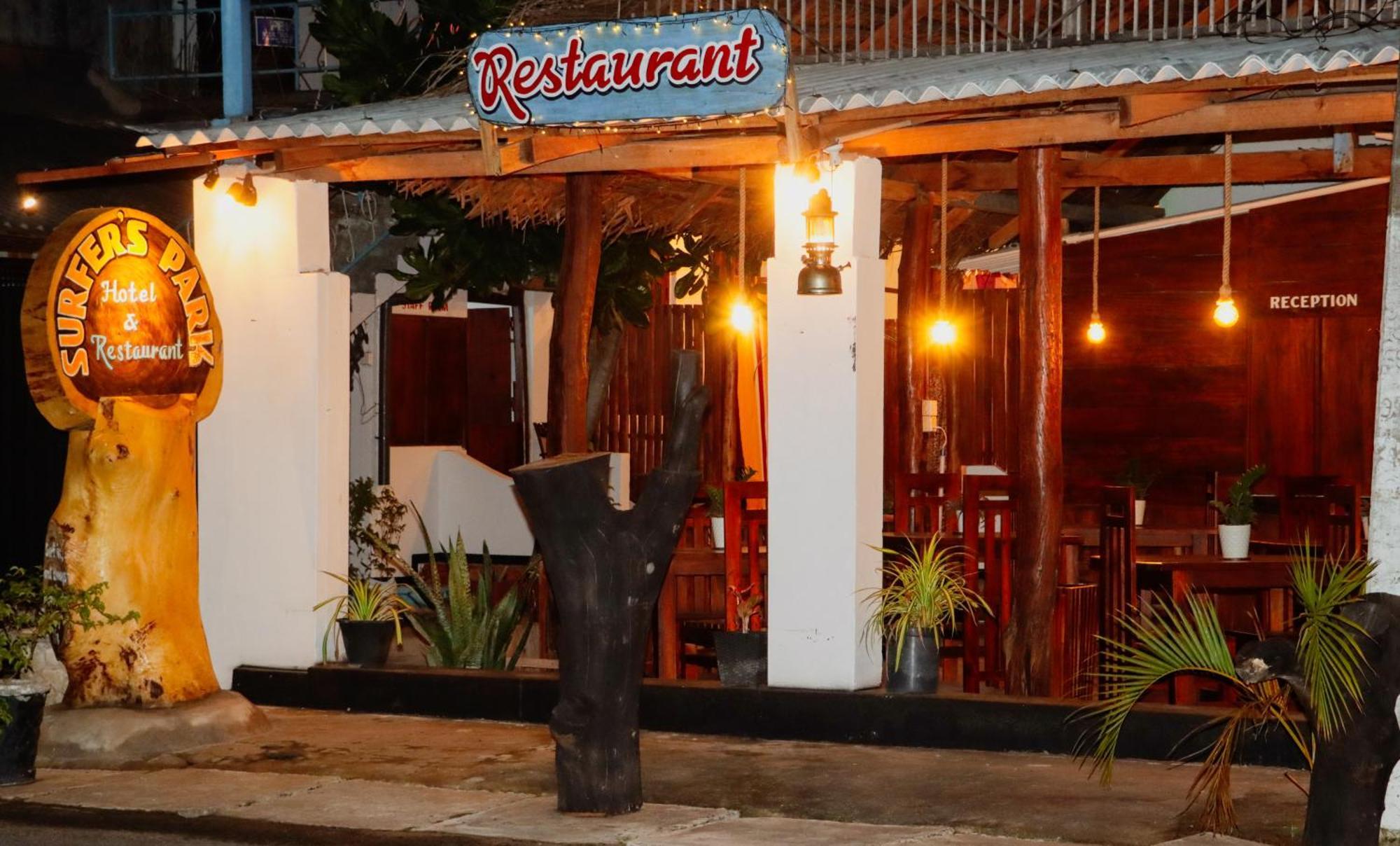 Surfers Park Arugambay Bed & Breakfast Arugam Bay Bagian luar foto