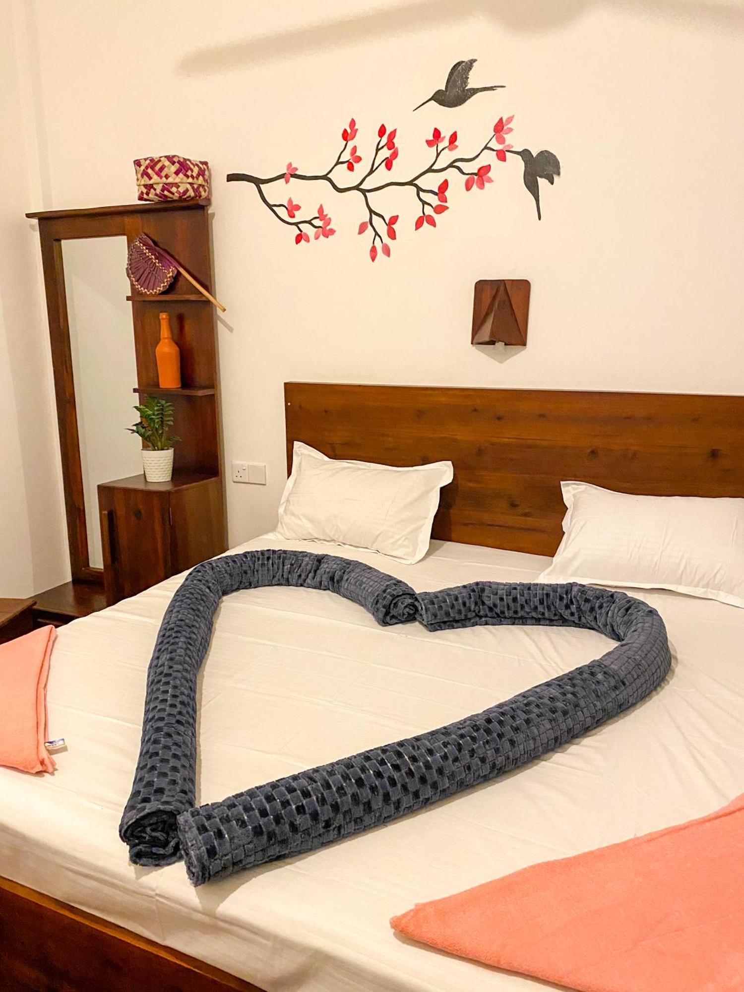 Surfers Park Arugambay Bed & Breakfast Arugam Bay Bagian luar foto