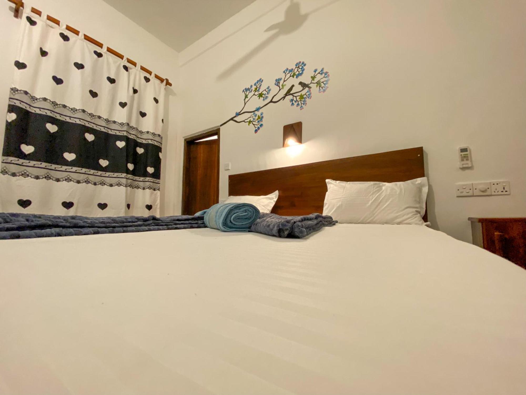 Surfers Park Arugambay Bed & Breakfast Arugam Bay Bagian luar foto